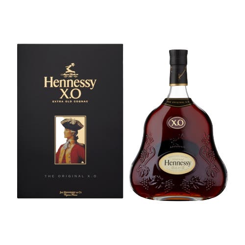 Hennessy X.O Cognac + Giftbox